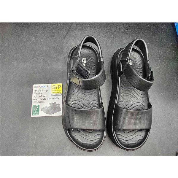 32degrees Cool Ankle Strap Sandal (Size 6-7) Black