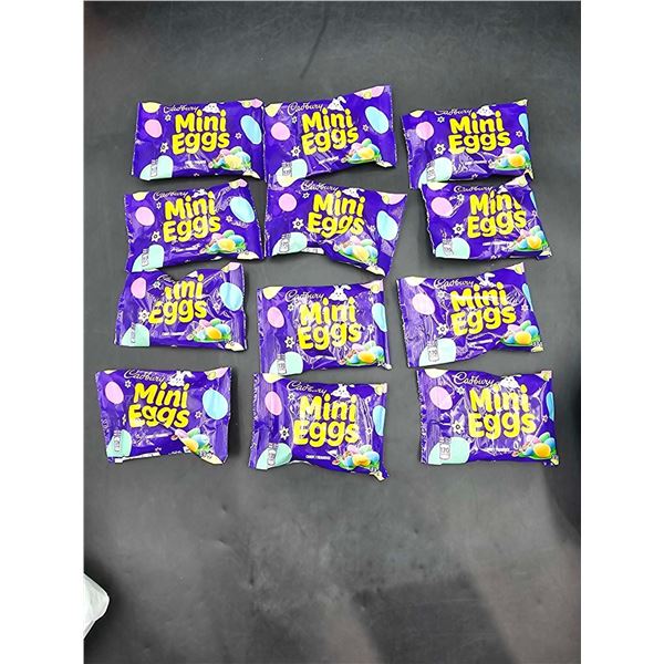 Cadbury Mini Eggs Candy (12 x 33g)