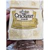 Image 2 : ***FROZEN*** Cricketer Farm Extra Mature Cheddar Cheese 4x250