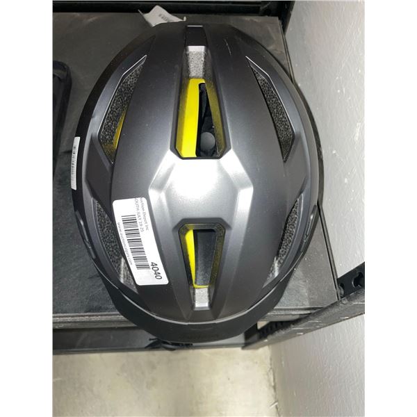 Freetown Gear and Gravel Lumiere Adult Helmet with MIPS Safety System