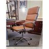 Image 2 : Global Office Furniture Executive Chair