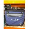 Image 1 : Titan by Artic Zone Cooler Bag