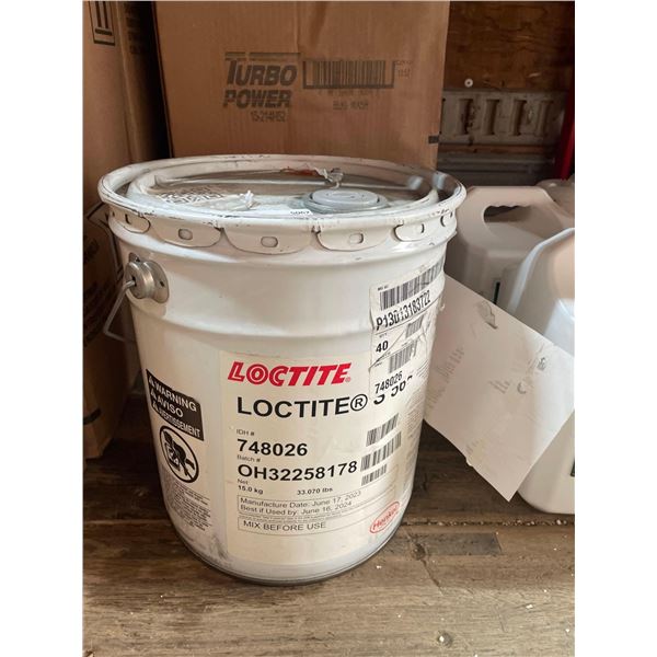 Henkel Loctite  Heavy Duty 20 Spray Adhesive for a powerful, permanent bond to wood, laminate, metal