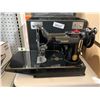 Image 2 : Vintage Singer Featherweight Quilting Sewing Machine 221 Portable  w/Case