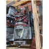 Image 5 : Ridgid 300 Pipe Threading Machine - LOT of 2 units with foot pedals includes everything in the crate