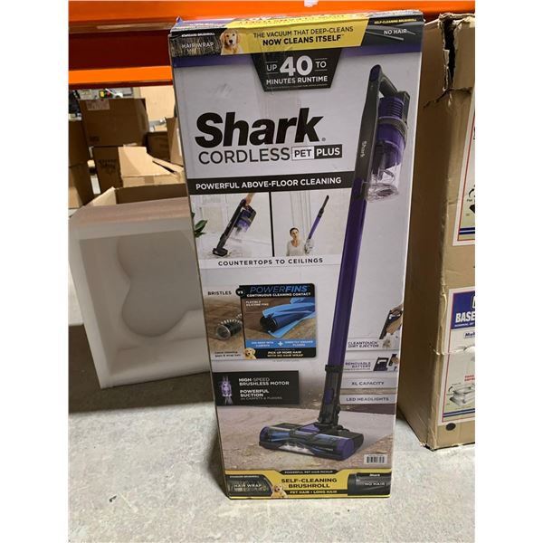 Shark Pet Pro Cordless Stick Vacuum Cleaner