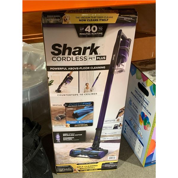 Shark Pet Pro Plus Cordless Stick Vacuum