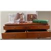 Image 3 : PRE-OWNED CABELA'S HARDWOOD GUN CLEANING STATION