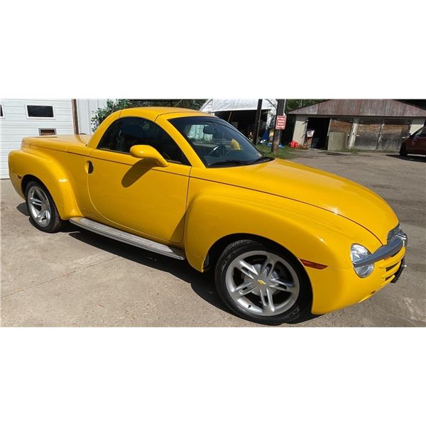 2004 Chevrolet SSR Super Sport Roadster Pick Up Truck - Yellow 23,000 Km  View At Beck Auctions