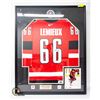 Image 1 : FRAMED & SIGNED MARIO LEMIEUX JERSEY #66 WITH COA