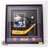 Image 1 : FRAMED AND SIGNED PHOTO AND STICK AUTOGRAPHED BY