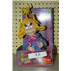 Image 1 : CINDY LOU DOLL