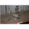 Image 1 : MEAT GRINDER