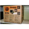 Image 1 : NEW 17" MONITOR
