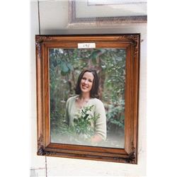 PICTURE FRAME