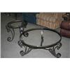 Image 1 : 2 GLASS TABLES