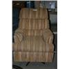 Image 1 : RECLINER