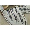 Image 2 : Native American Moccasins