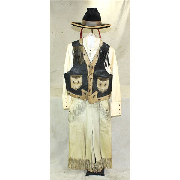 Wonderful Cowgirl Outfit