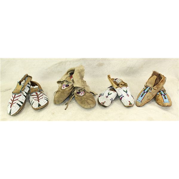 Grouping of Moccasins