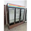 Image 1 : True GDM72 3 Door Ref. Merchandiser 44°