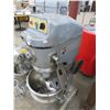 Image 2 : Globe SP40P3  40 Qt.  3PH Mixer w/Guard/Bowl/Hook