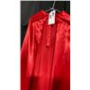 Image 3 : 2 CLOAKS, 12 RED AND 1 BLACK