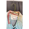 Image 8 : 5 ASSORTED SHIRTS IN VARIOUS PATTERNS