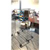 Image 1 : 2 MOBILE CLOTHING RACKS