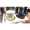 Image 2 : BOX OF MISC HATS INCLUDING MAD HATTER, COWBOY, MUSKETEER & MORE