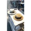 Image 2 : BOX OF ASSORTED FEDORAS