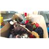 Image 2 : MISC COSTUME PIECES, NATIVE, ASIAN, CARMEN AND MORE