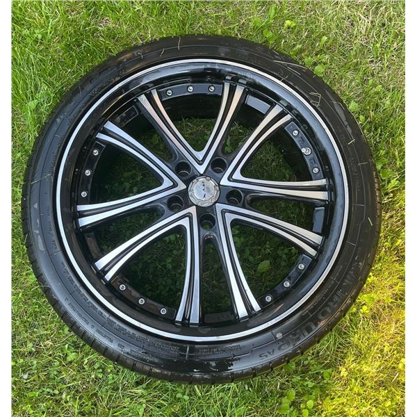 Set of 5 Bolt Rims from Dodge Avenger, Tires need to be Replaced