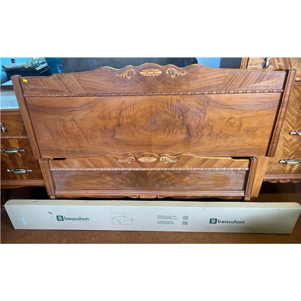 Antique Queen Bedframe 61Wx42.5H Headboard, Foot 55Wx23.5H