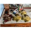 Image 1 : Collection of Vintage Decor includes ceramic fish wall hanging, coin bank, boy scout badges and more