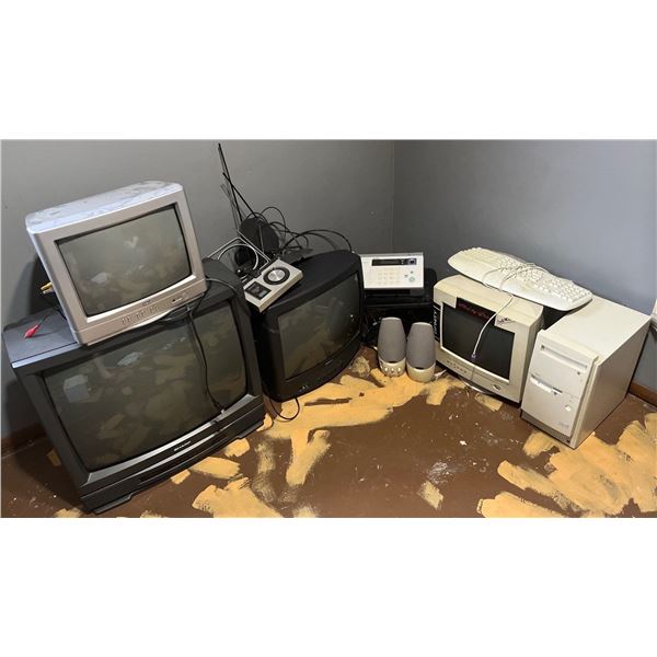 Vintage Televisions & Computer Equipment