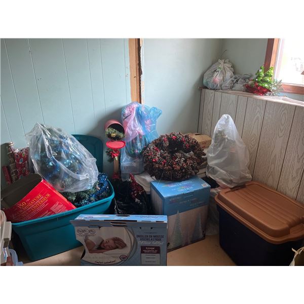 Large Collection of Christmas Decor