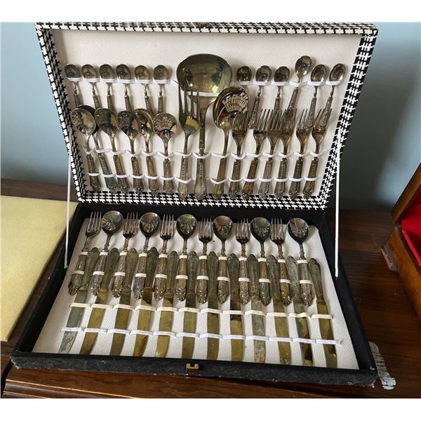 Silver Plated Flatware, Full Set in Box
