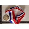 Image 2 : 1994-D US SILVER $1 OLYMPIC SOCCER RIBBON AND