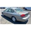 Image 4 : 2004 Ford Taurus