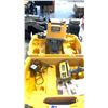 Image 1 : SPECTRA LONG-RANGE, SELF-LEVELING ROTARY LASER LEVEL MODEL LL500