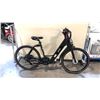 Image 2 : BLACK SAMSUNG GENZE E202 8-SPEED SOLID EBIKE (NO KEY NO CHARGER)