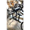 Image 2 : PREACHER CURL WEIGHT LIFTING BENCH
