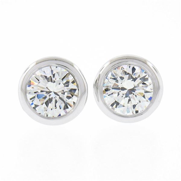 New 14k White Gold 0.52 ctw Martini Bezel Round Brilliant Diamond Stud Earrings