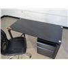 Image 2 : Black Desk w/ Undercabinets & Rolling Office Chair 46" x 22" x 29"H