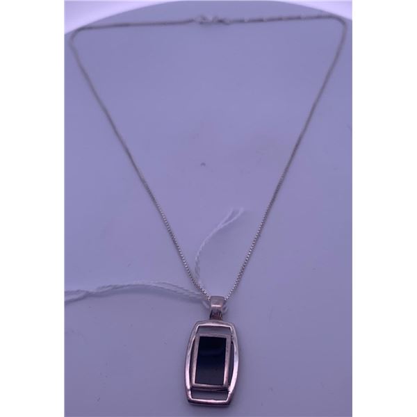 925 pendant with black stone and chain; weighs a total of 5.80 grams
