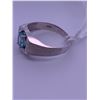 Image 2 : 10k white gold ring with a blue topaz(?) centre stone; weighs 3.31 grams