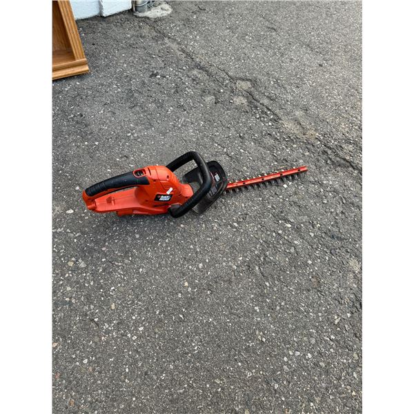 Black & Decker trimmer 20 inch