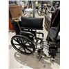 Image 3 : Wheelchair