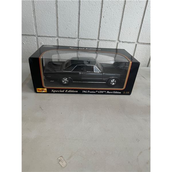 Special edition, 1965 Pontiac GTO Hearst edition 1/18